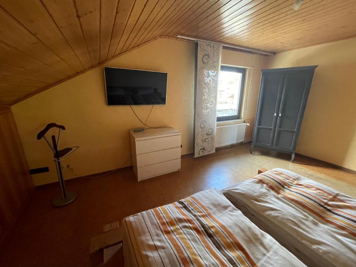 Ferienwohnung Zum Nuerburgring Munk Eksteriør billede