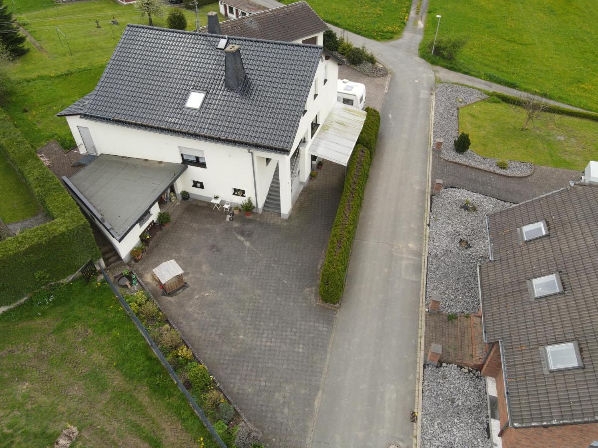 Ferienwohnung Zum Nuerburgring Munk Eksteriør billede